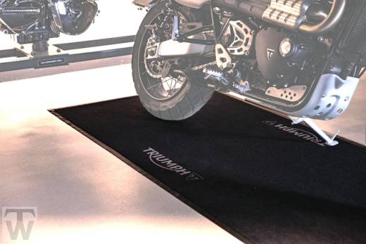 Garagenteppich TRIUMPH Bobber ab CM2397