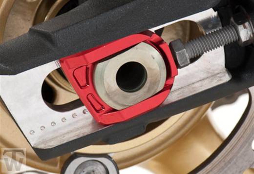 CNC Kettenversteller rot (nur 1x lagernd) Tiger 800 XC